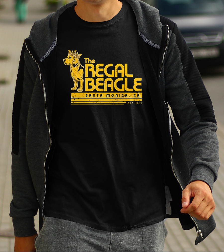 The Regal Beagle Santa Monica CA Est 1977 Crowned Dog T-Shirt