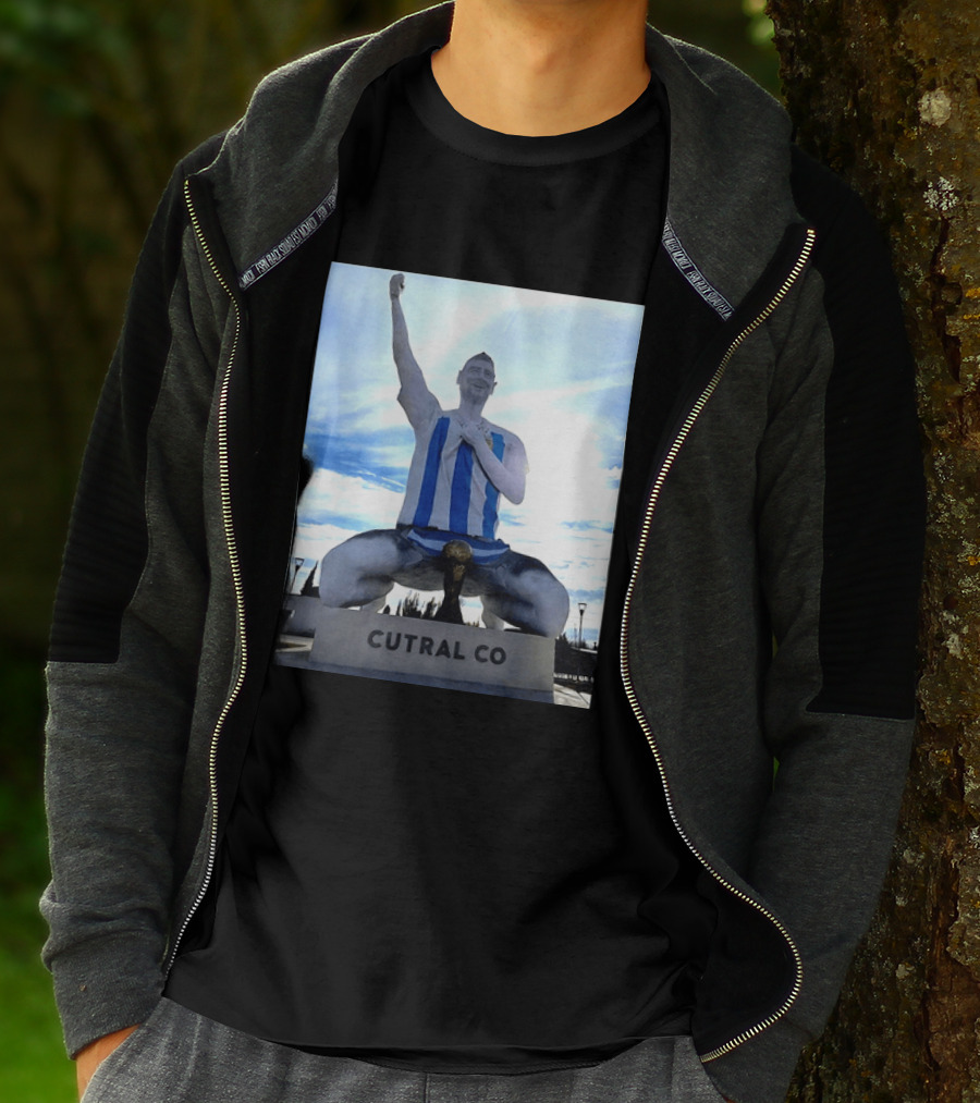 Messi Argentina Sculpture Cutral Co Legendary Statue Victory Celebration T-Shirt