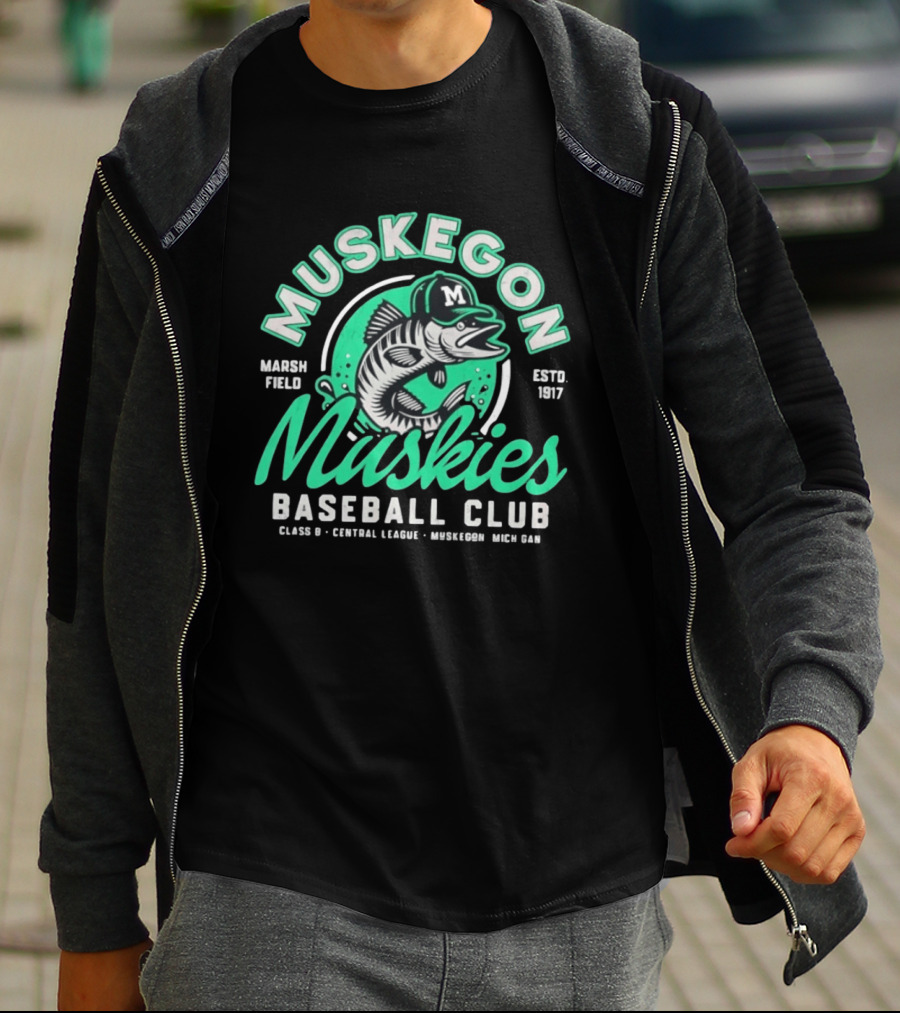 Muskegon Muskies Baseball Club Marsh Field Est 1917 Central League Mich T-Shirt