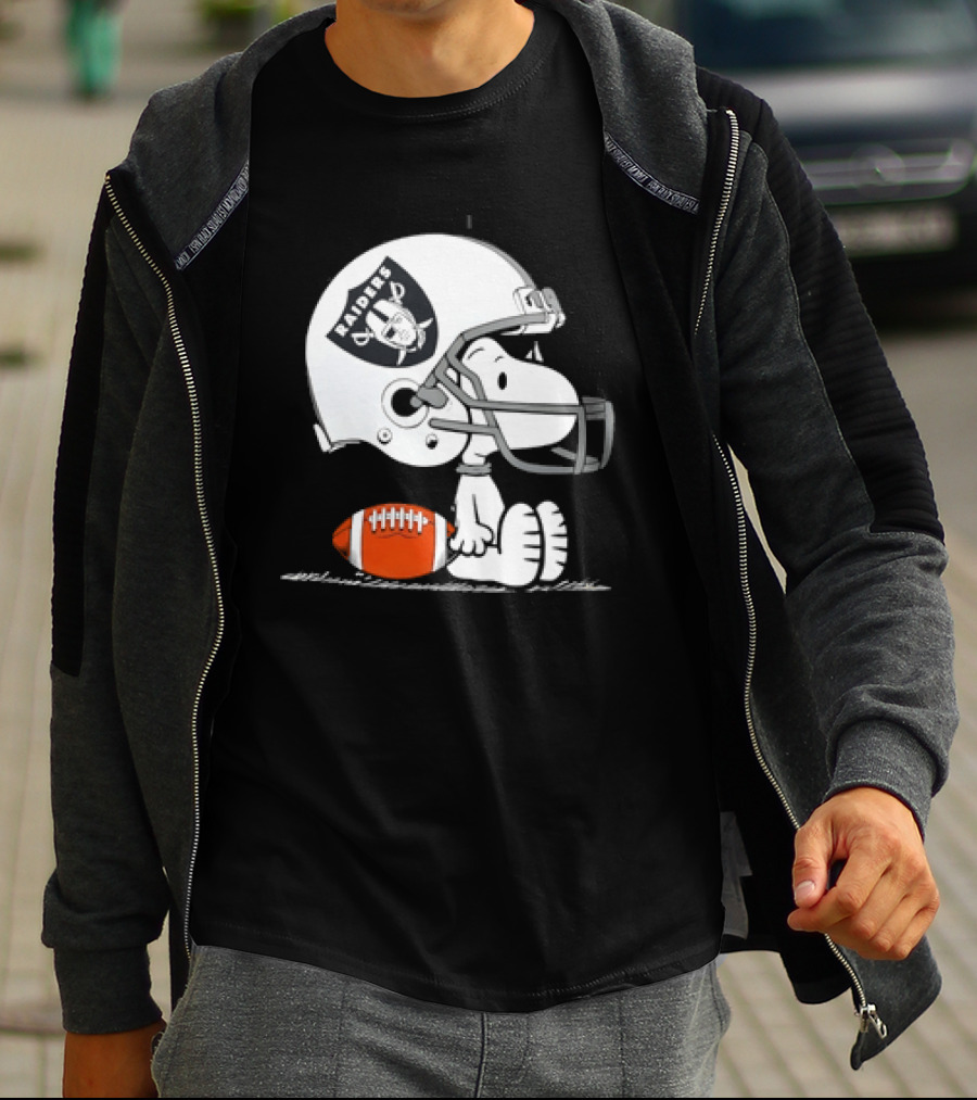 Snoopy Las Vegas Raiders Football Helmet Collaboration Peanuts NFL T-Shirt