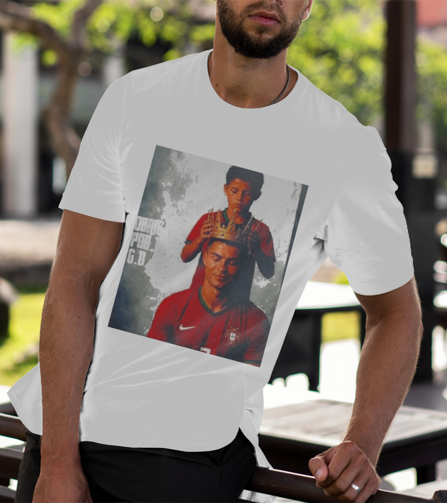 Cristiano Ronaldo Portugal Obrigado Por Tudo GOAT Crowned King Soccer Legend T-Shirt