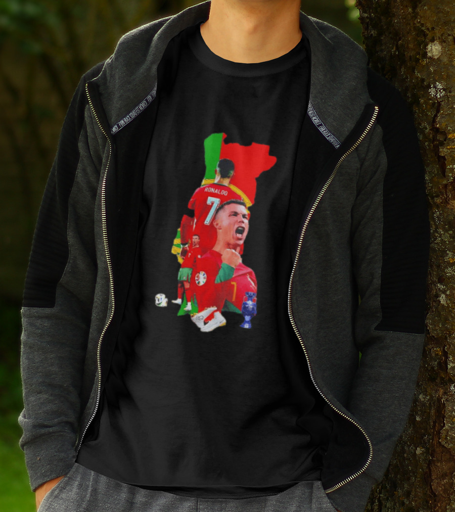 CR7 Portugal Cristiano Ronaldo Celebrating Portugal National Team Victory T-Shirt