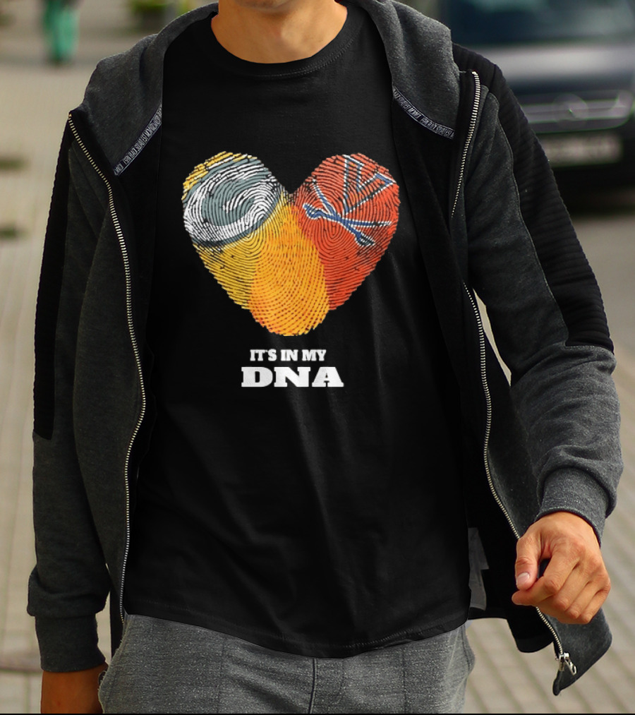 Green Bay Packers Virginia Cavaliers It's In My DNA Heart Fingerprints Love Fans T-Shirt