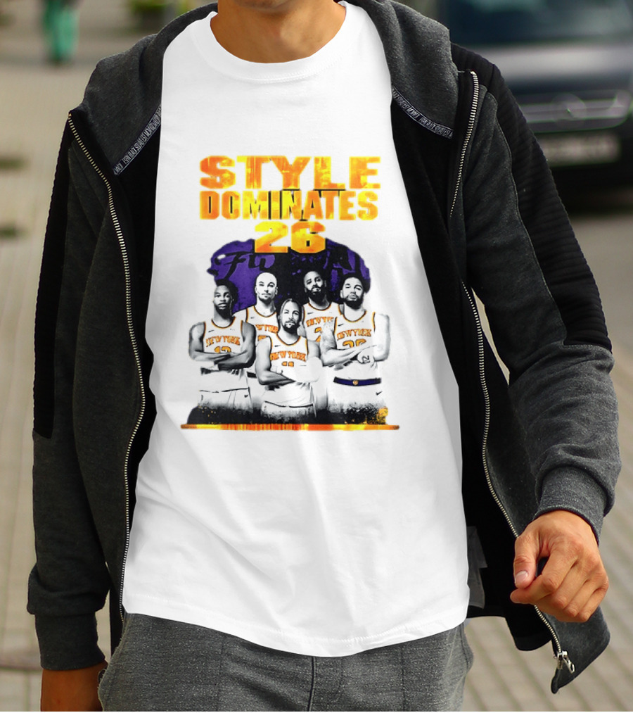 New York Knicks Basketball Style Dominates 26 T-Shirt