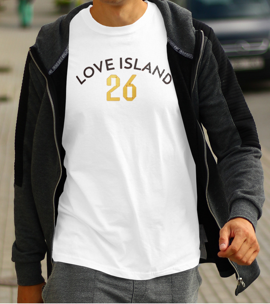 Love Island 26 Bryce Dettloff USA T-Shirt