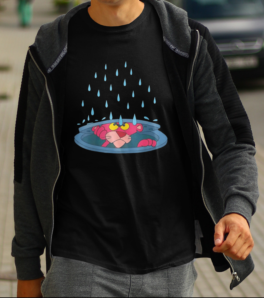 Pink Panther Peek Manhole Rainstorm Scene T-Shirt
