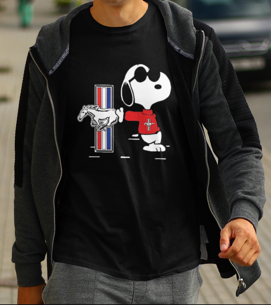 Snoopy Peanuts Ford Mustang Red Sweater Classic Mustang Pony T-Shirt