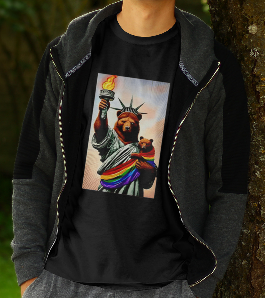 Bear Statues Liberty Rainbow Pride Torch T-Shirt