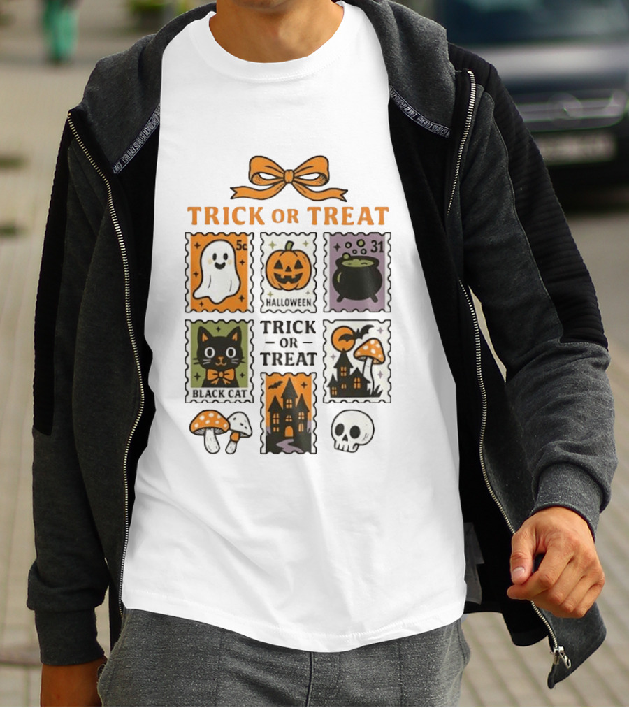 Trick Or Treat Halloween Ghost Pumpkin Cauldron Black Cat Haunted House T-Shirt