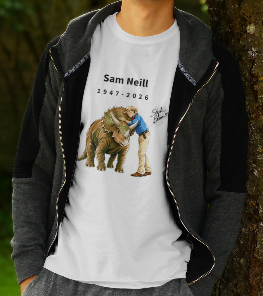 Sam Neill 1947 2026 Jurassic Park Iconic Triceratops Scene T-Shirt