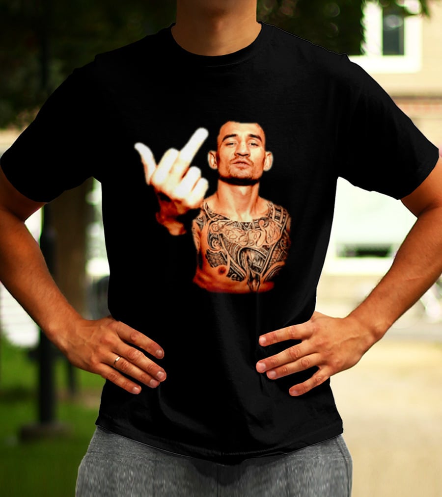 Max Holloway UFC Fighter Pose Middle Finger Tattoo T-Shirt