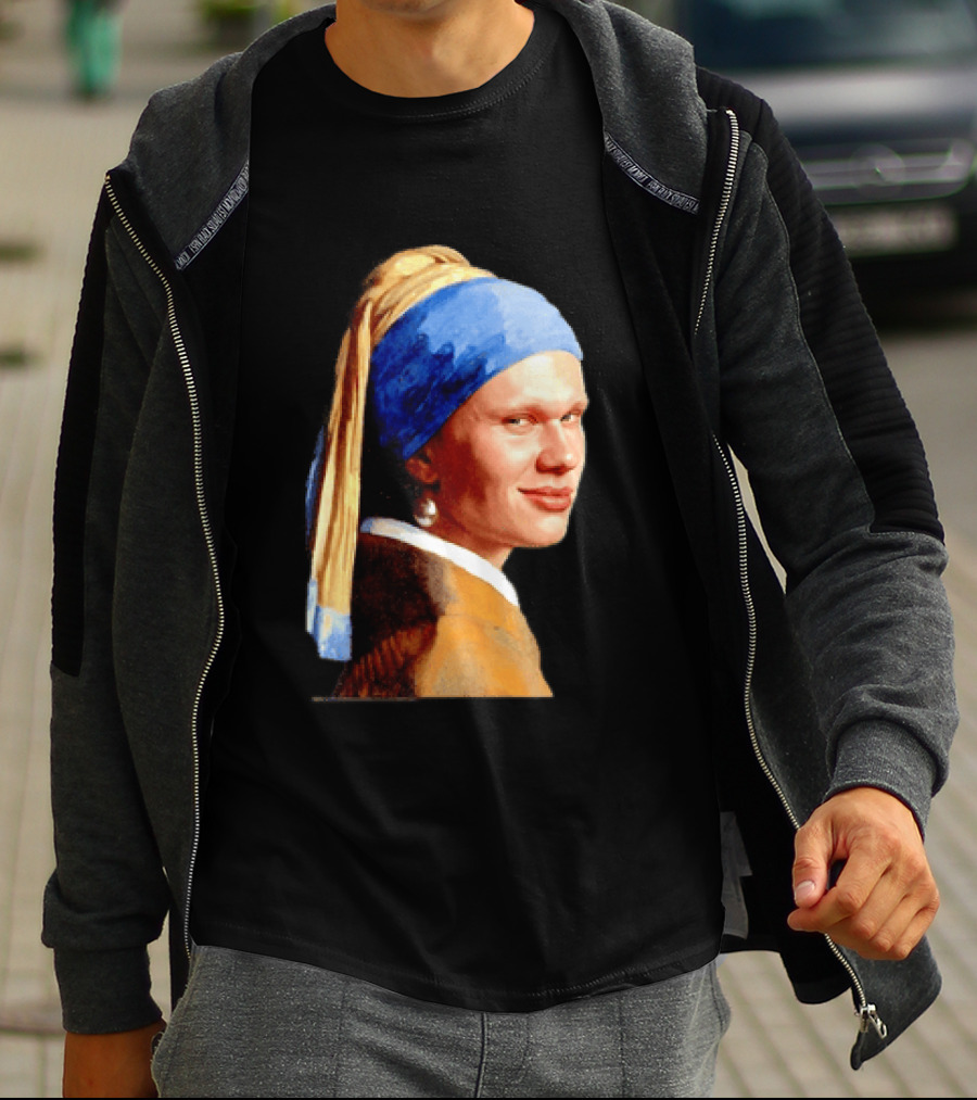 Erling Haaland Girl With A Pearl Earring Football T-Shirt