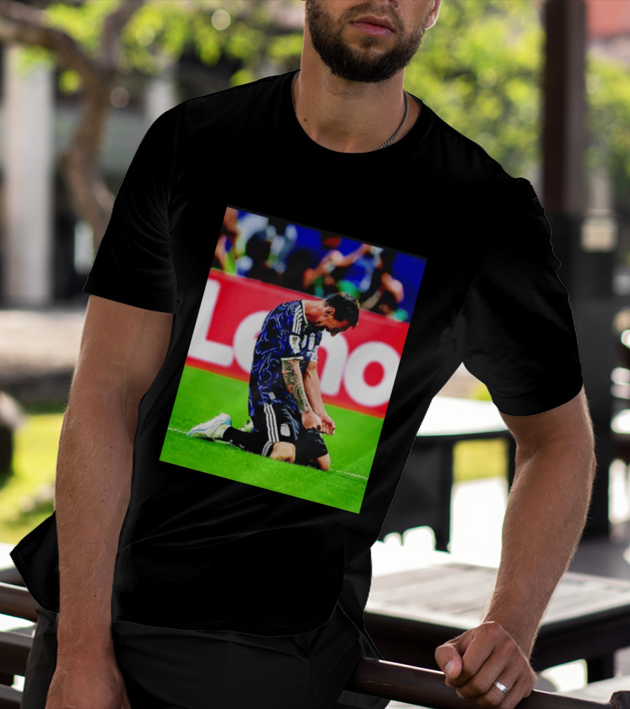 Argentina Football Icon Lionel Messi Kneels In Triumph National Team Victory T-Shirt