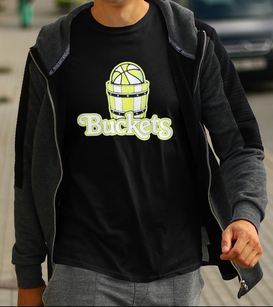Buckets Basketball Cartoon Style Vintage Retro Ball In Wooden Basket T-Shirt