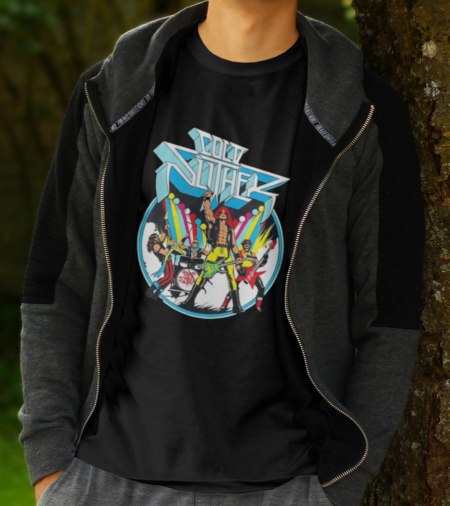 Cold Slither Band Members Rocking Live Performance Retro Vibes T-Shirt