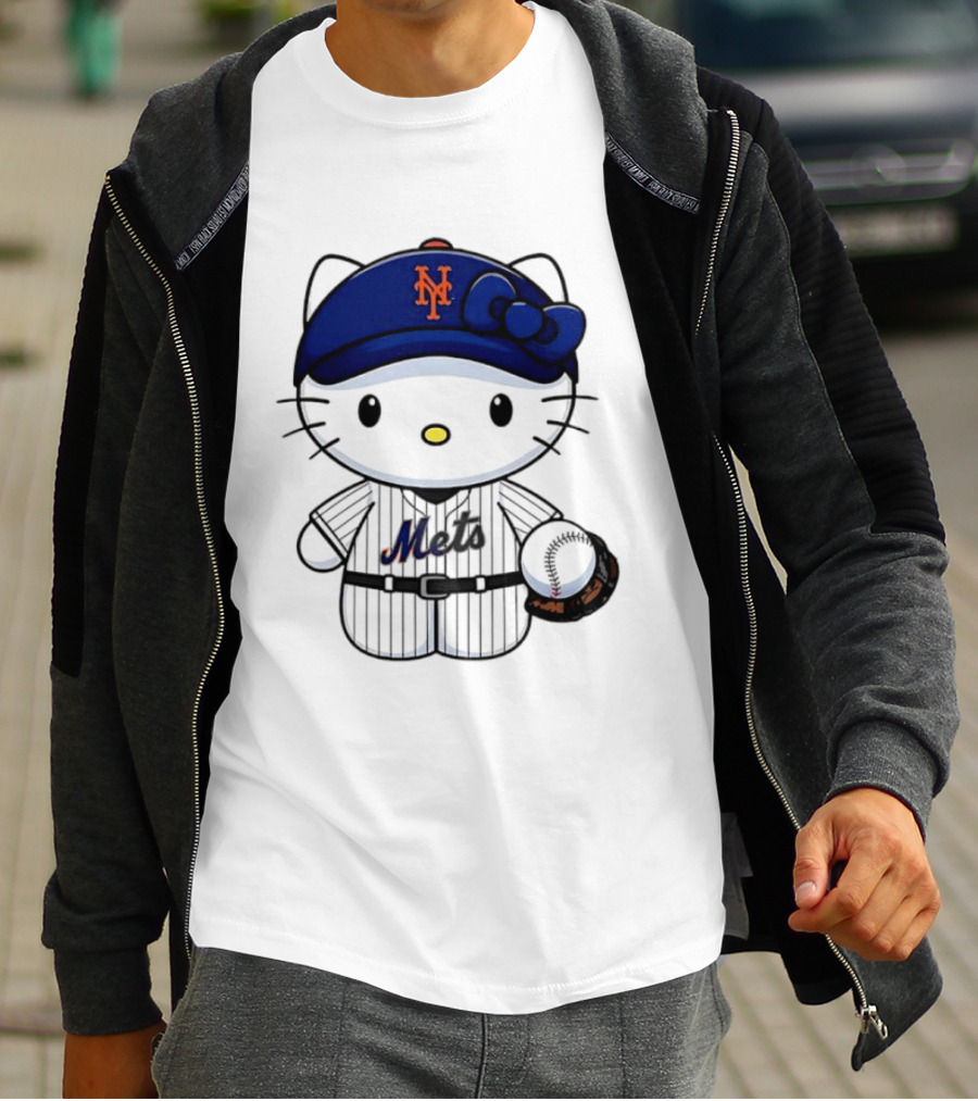 Hello Kitty New York Mets MLB Baseball Fan T-Shirt
