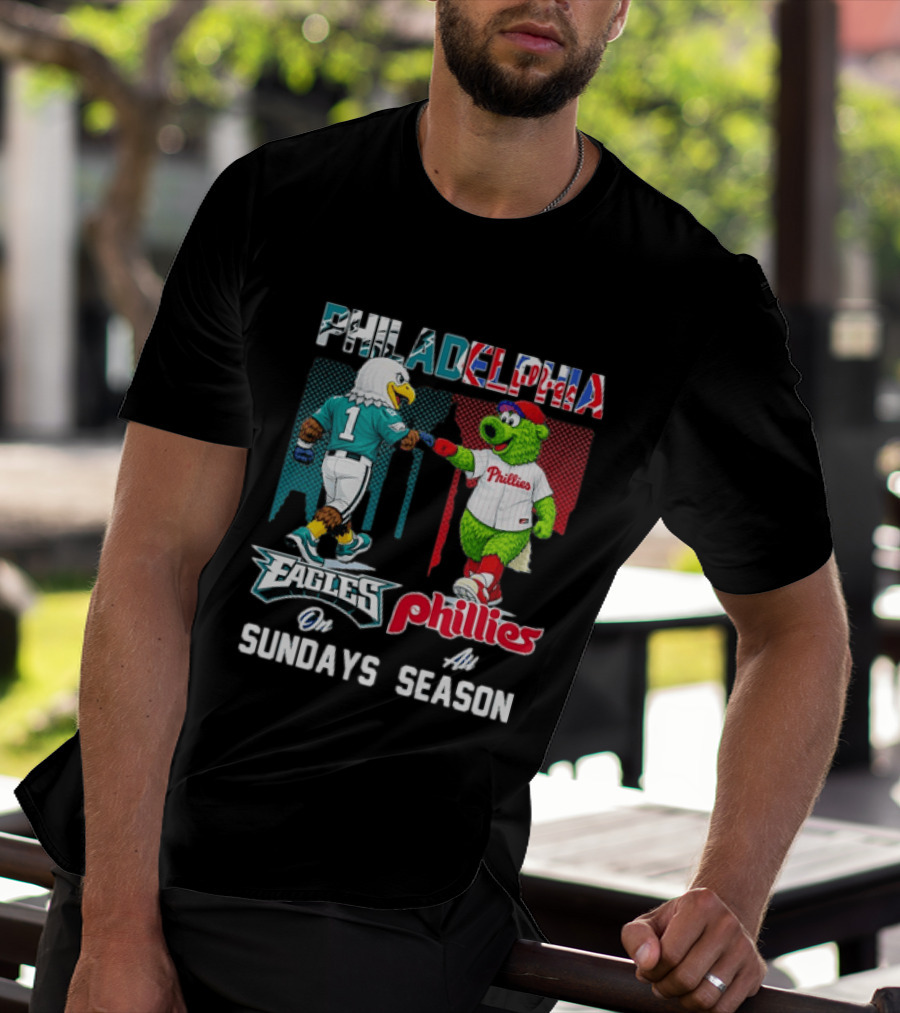 Philadelphia Eagles Phillies Fist Bump Sundays At Season T-Shirt