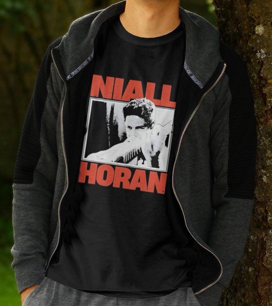 Niall Horan Distressed Guitar Player Image One Direction T-Shirt