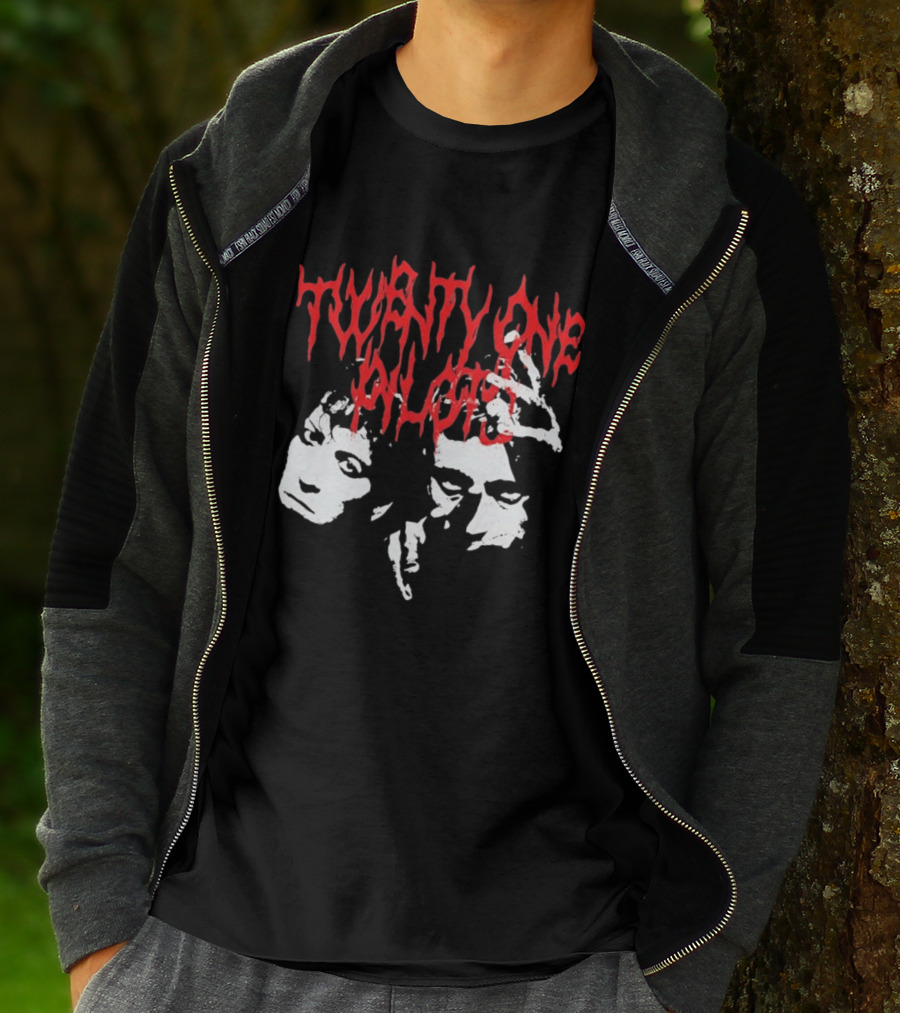 Twenty One Pilots Red Text Band Members Faces Dark Metal T-Shirt