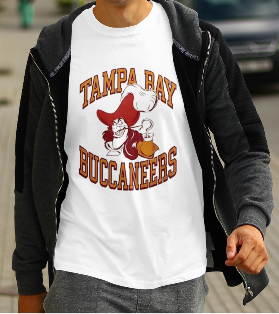 Captain Hook Tampa Bay Buccaneers Pirate T-Shirt
