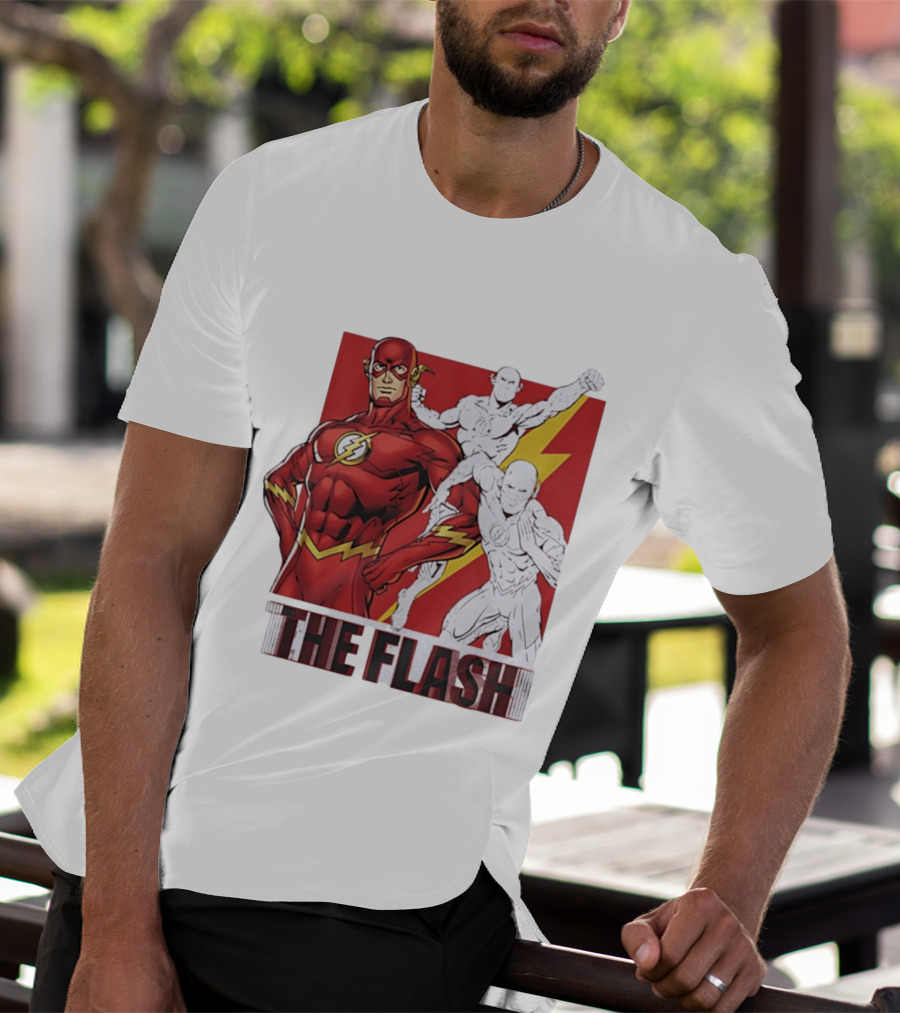 The Flash Scarlet Speedster DC Comics Lightning Bolt Heroic Pose T-Shirt