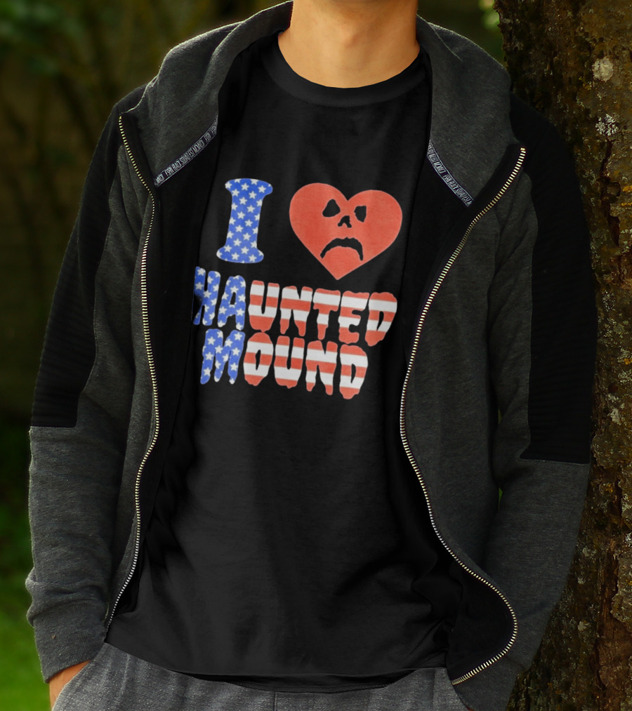 I Heart Haunted Mound USA American Flag Skull T-Shirt