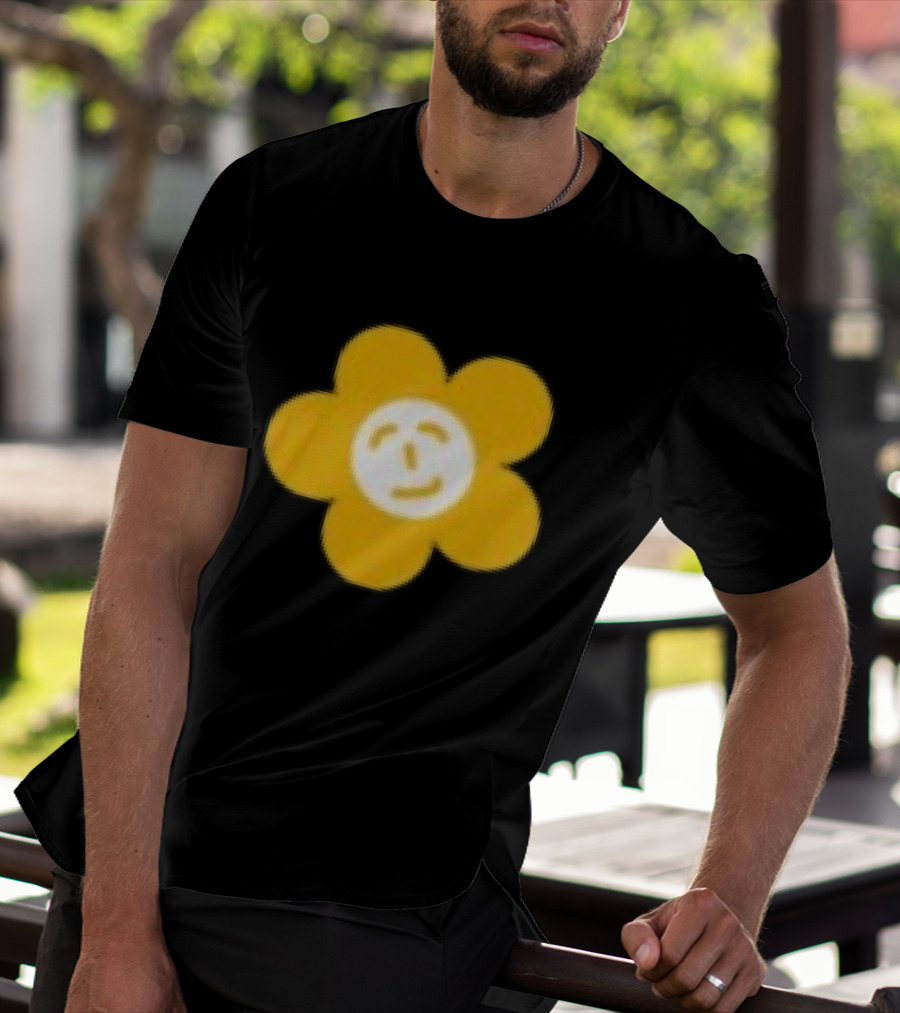 Paperboxmart Store Smiling Yellow Flower Face T-Shirt