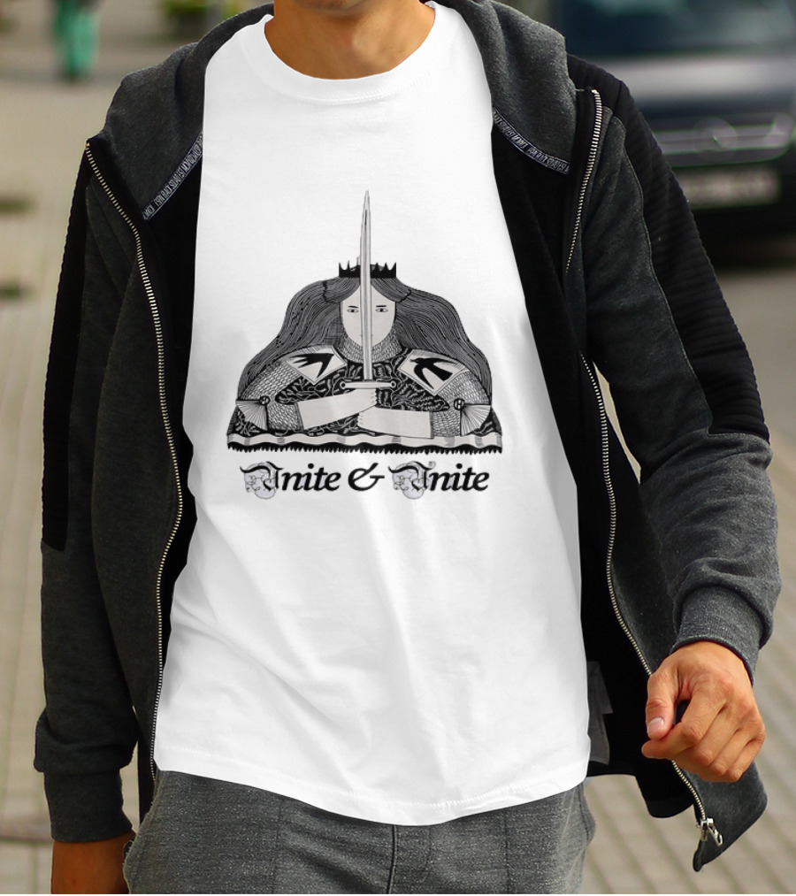 Unite And Unite Queen With Sword Medieval Armor Holding Blade T-Shirt