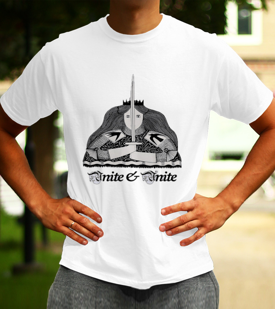 Unite And Unite Queen With Sword Medieval Armor Holding Blade T-Shirt