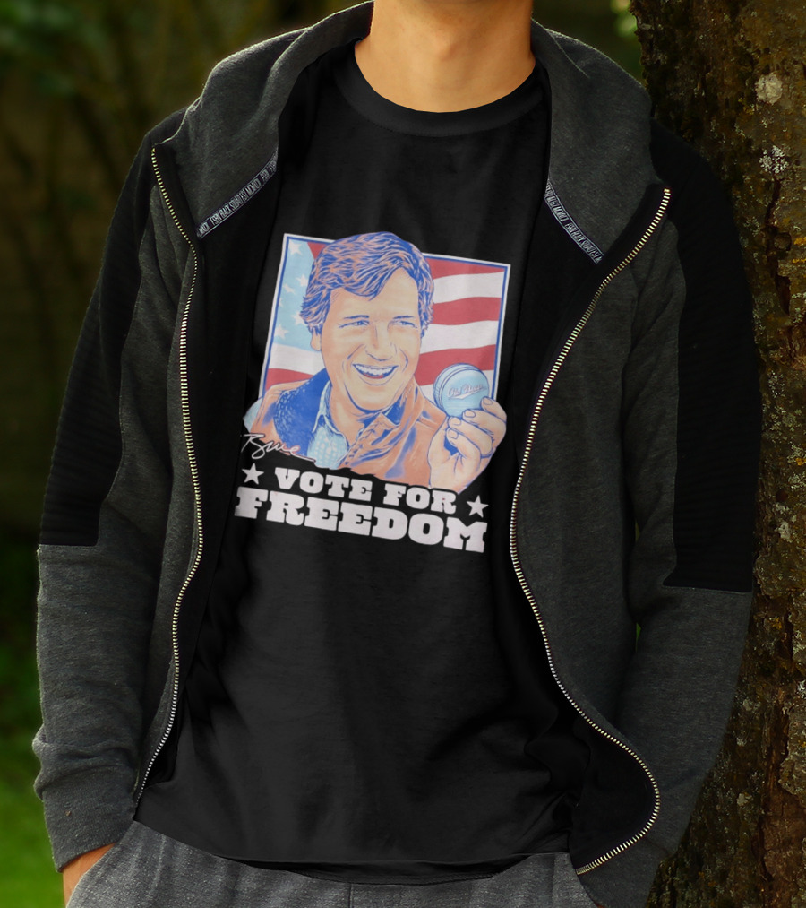 Tucker Carlson Old Row Vote For Freedom America Flag T-Shirt