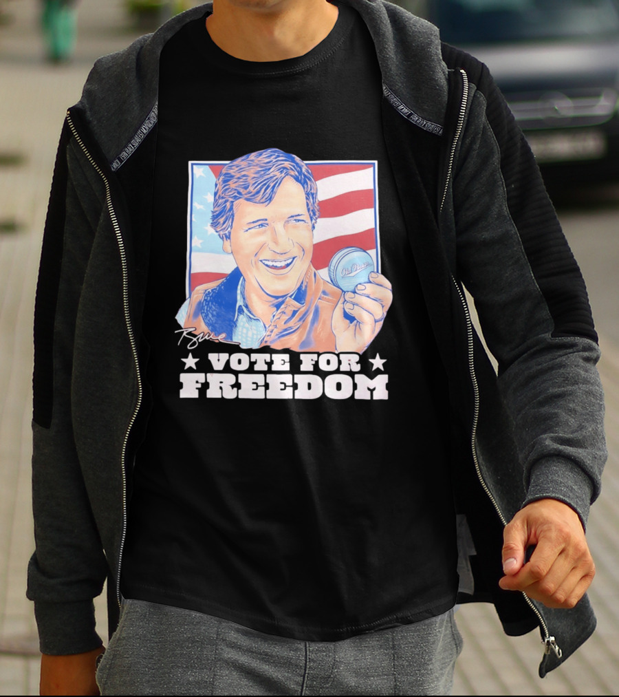 Tucker Carlson Old Row Vote For Freedom America Flag T-Shirt