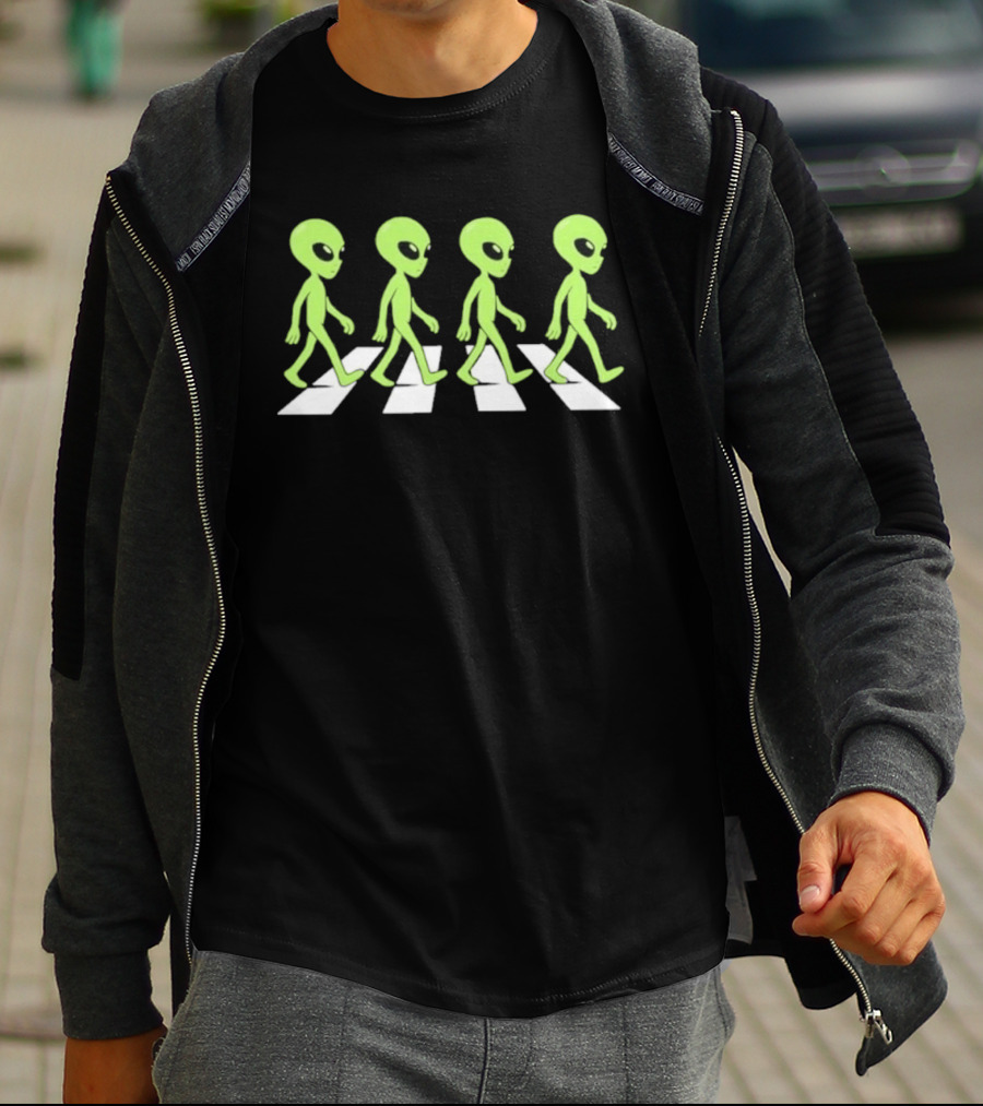 Abbey Road Alien Crosswalk UFO Aliens T-Shirt