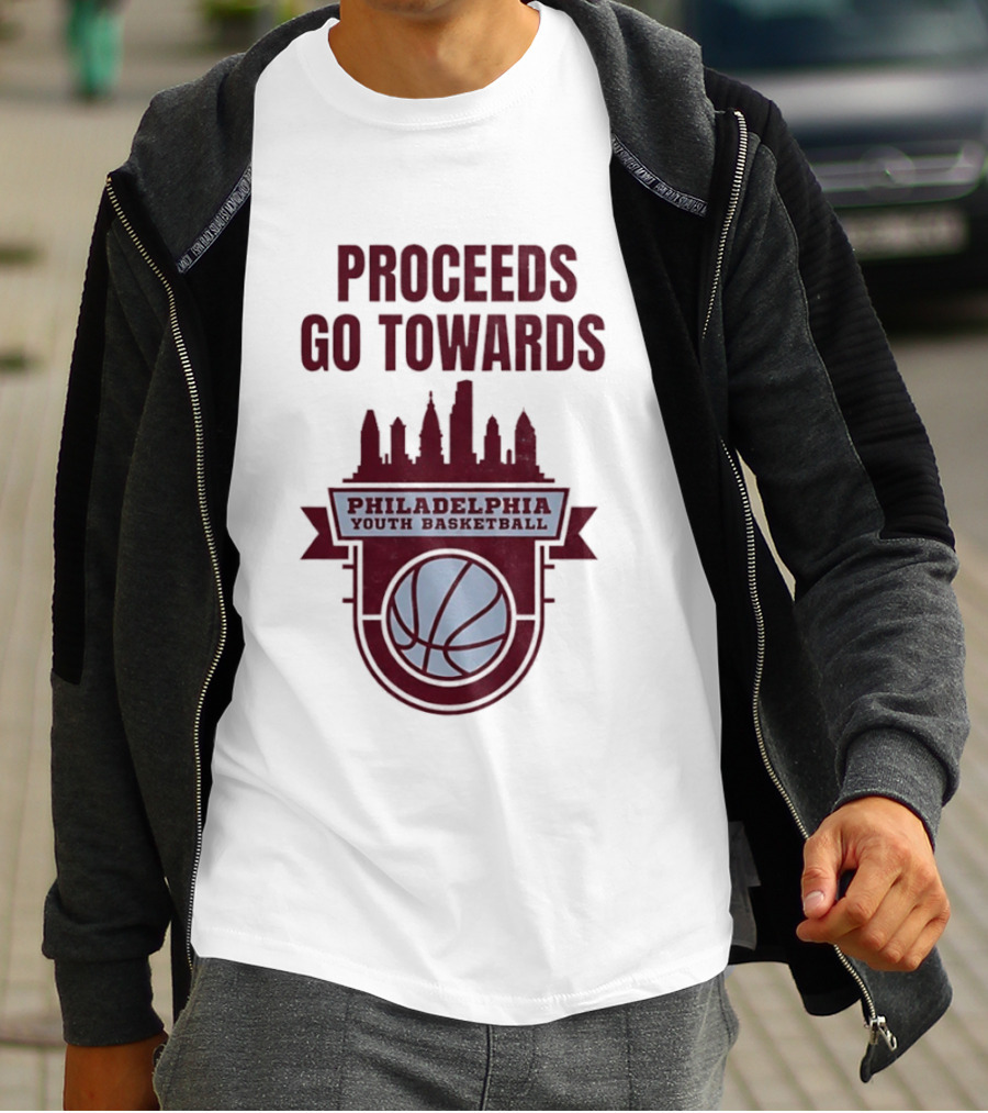 Philadelphia Youth Basketball Supporting Skyline And Ball T-Shirt