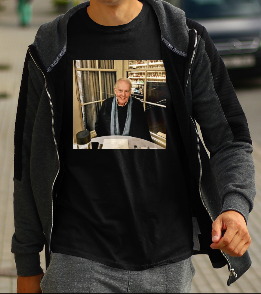 I Don't Know Who This Is. T-Shirt