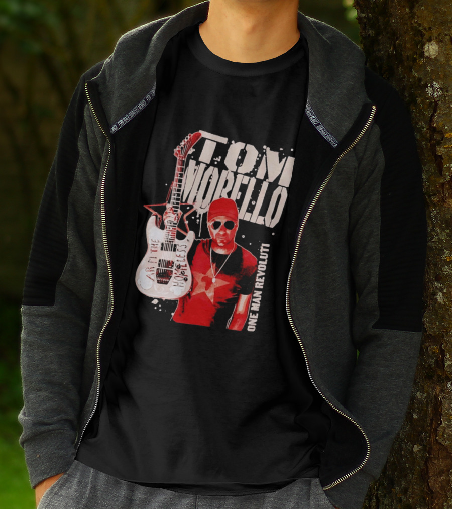 Tom Morello Arm The Homeless Guitar One Man Revolution Red Star T-Shirt
