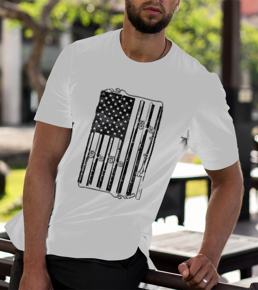 Distressed American Flag Fishing Rod Patriotic USA Angling Stars And Stripes T-Shirt