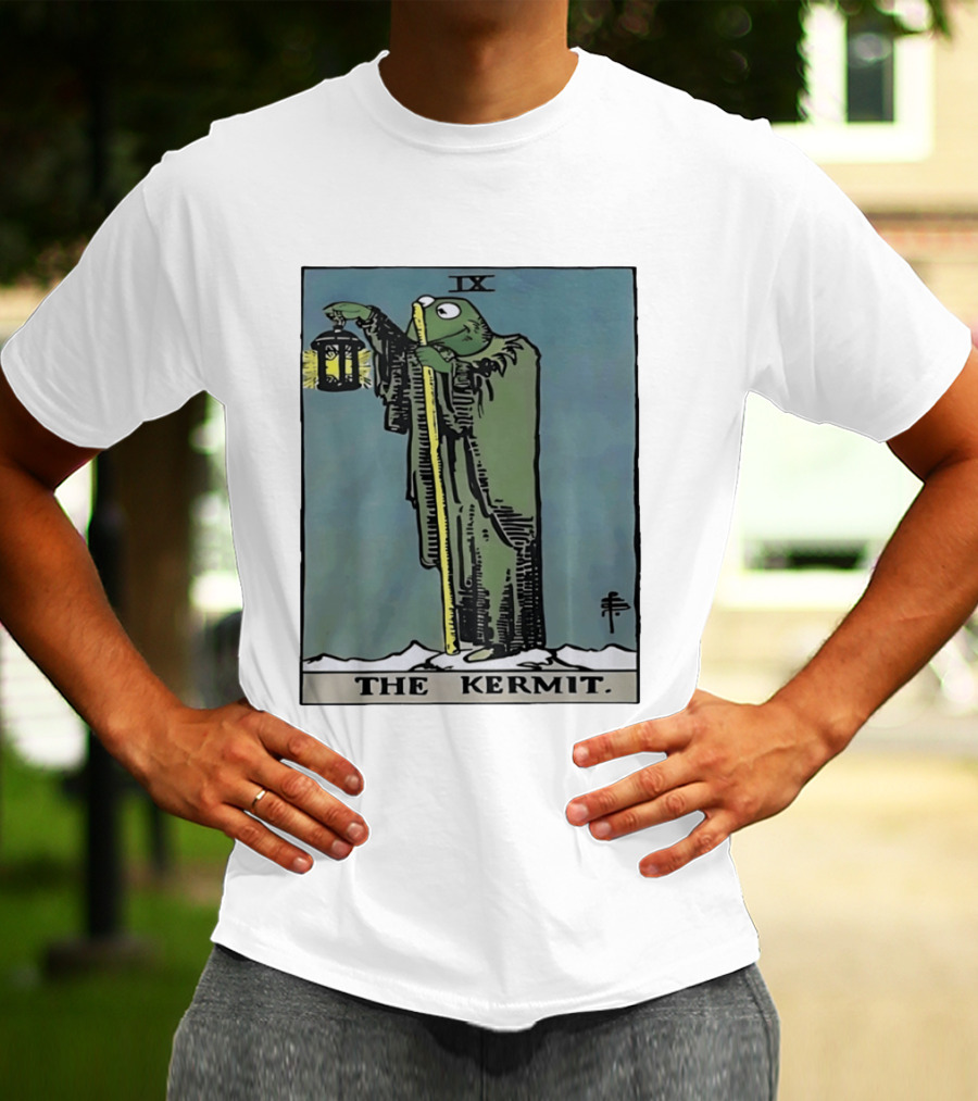 Kermit Tarot Card IX The Hermit Muppets Lantern T-Shirt