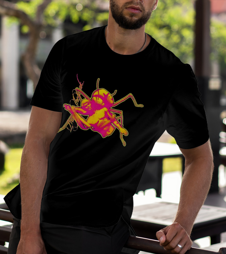 Pray Of The Mantis Humanoid Insect Fantasy T-Shirt