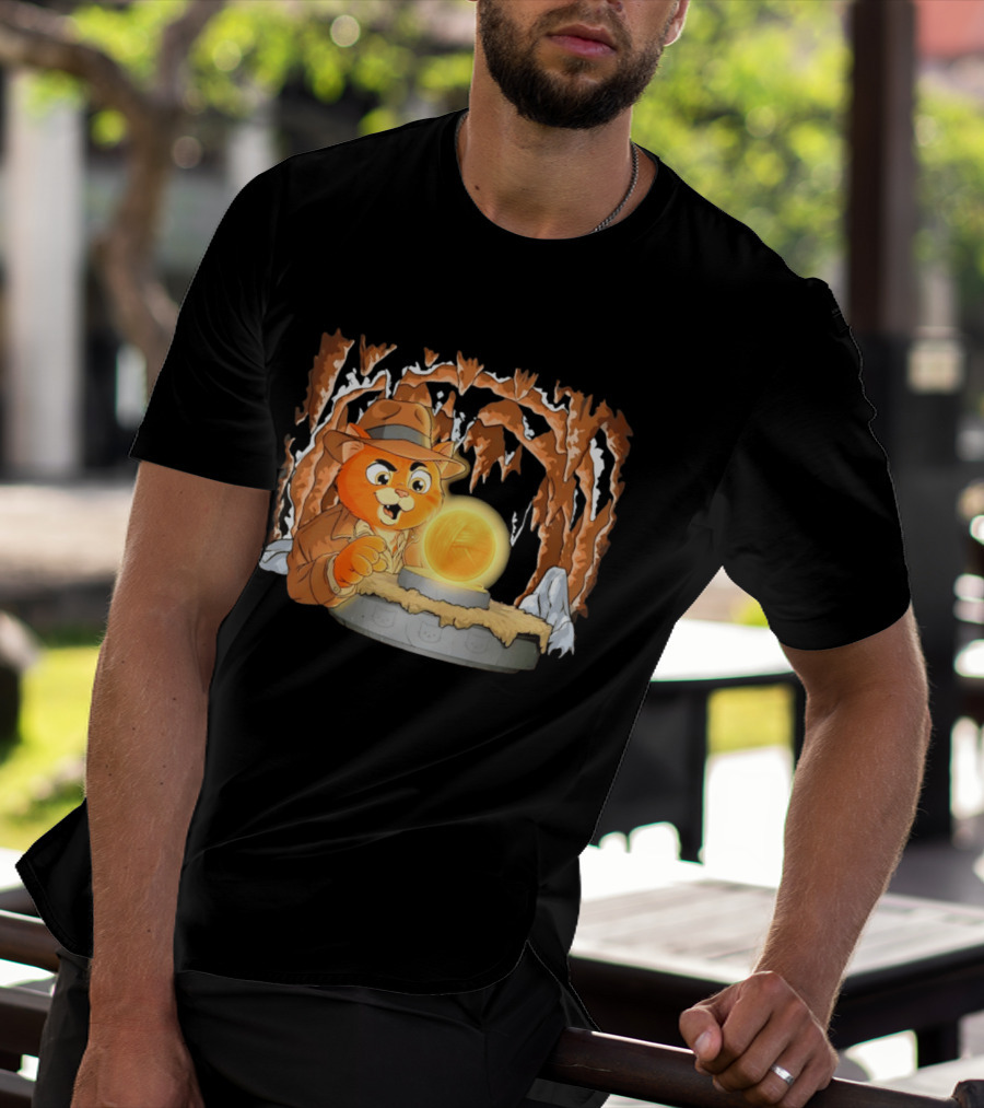 Raiders Of The Lost Yarn Cat Indiana Jones Golden Ball Relic Adventure T-Shirt