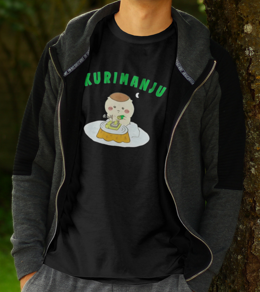 Kurimanju Chiikawa Eating At Night On Tree Stump T-Shirt