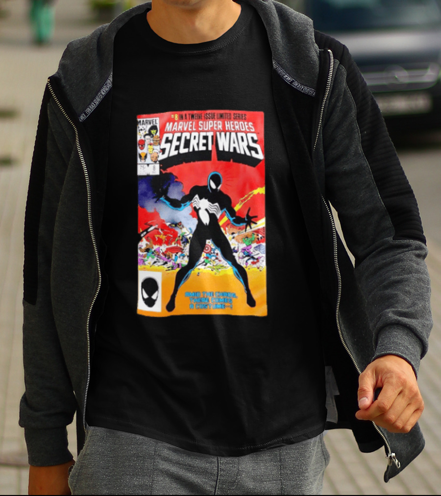 Marvel Super Heroes Secret Wars Issue 8 Spider Man Black Suit Comic Cover T-Shirt