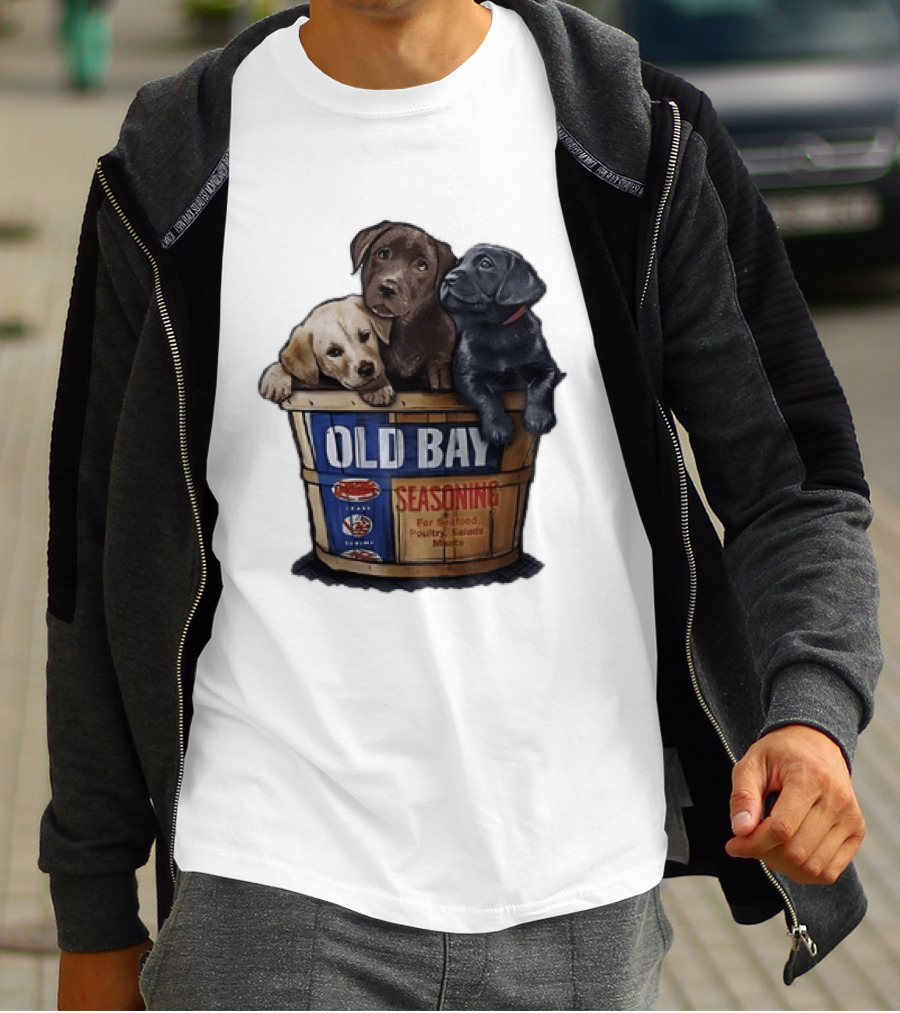 Old Bay Seasoning Labrador Puppies In Bushel Basket For Seafood Poultry Salads Meats T-Shirt