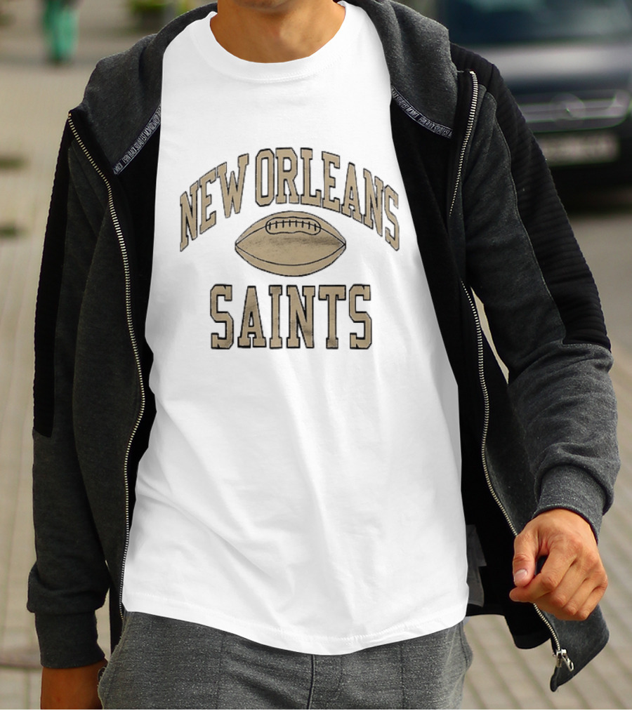 New Orleans Saints Distressed Football Team Fan T-Shirt