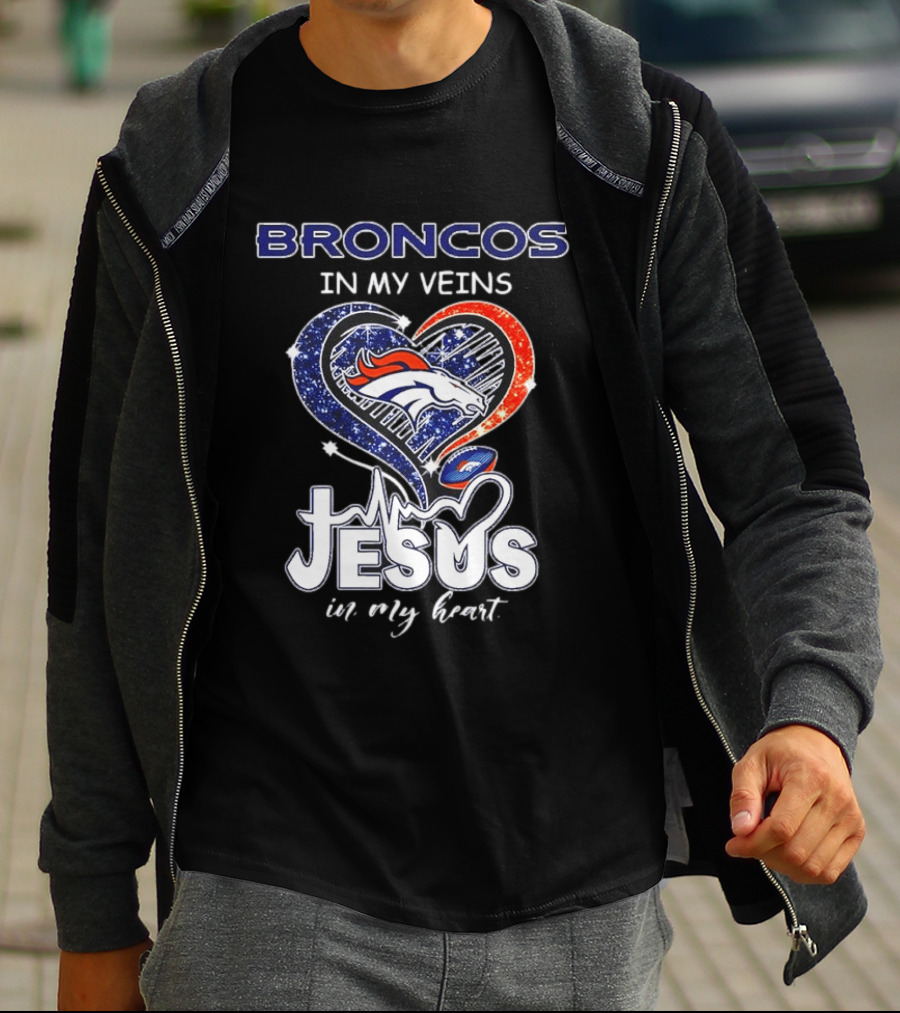 Denver Broncos In My Veins Heart Jesus In My Heart T-Shirt