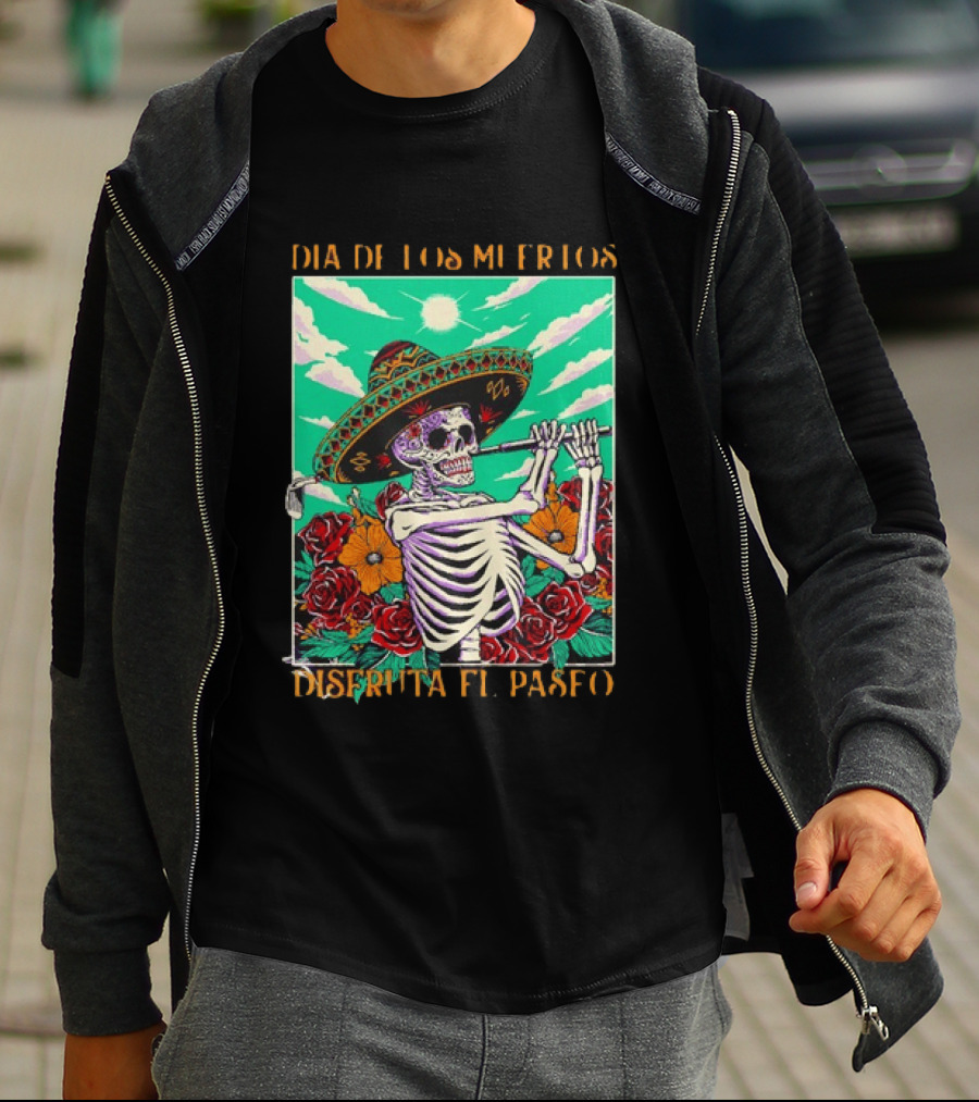 Calavera Golfer Día De Los Muertos Sombrero Flores Disfruta El Paseo T-Shirt