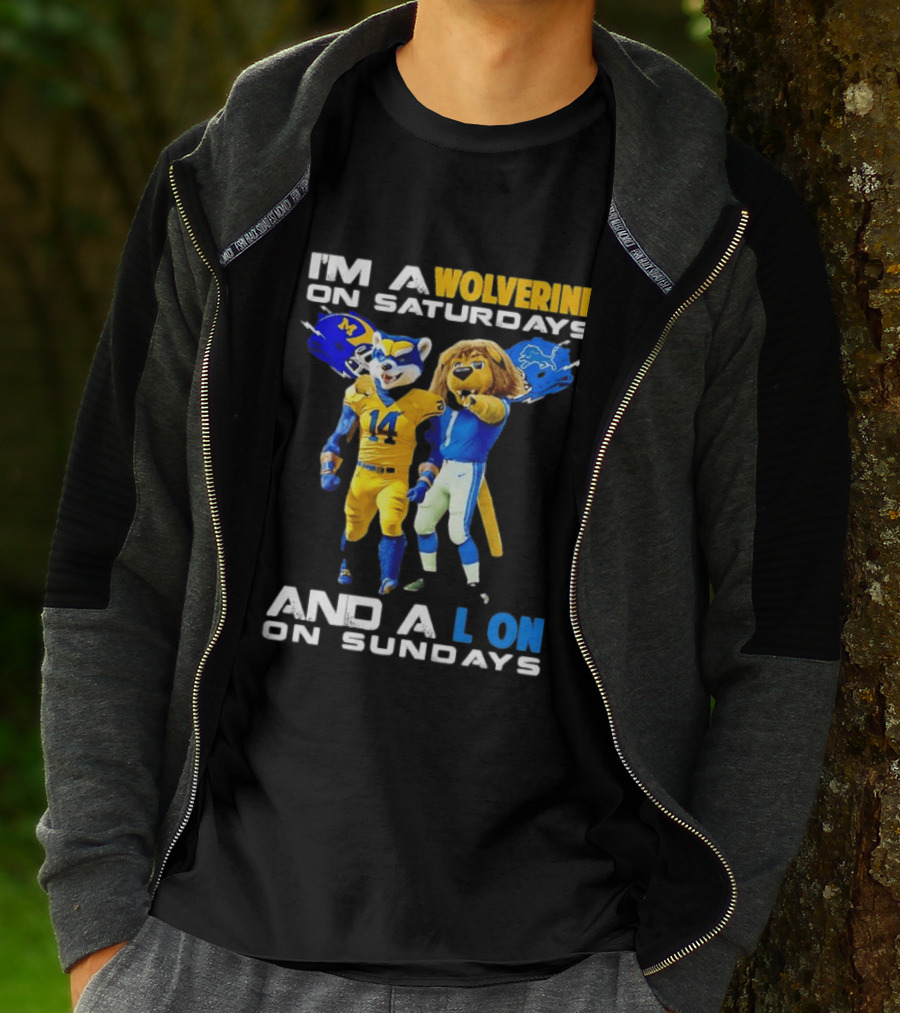 I'm A Wolverine On Saturdays And A Lion On Sundays Football Fan Mascots T-Shirt