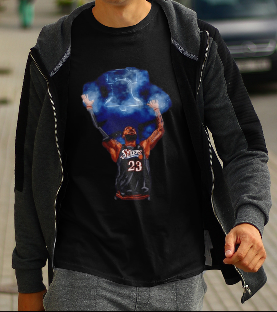 LeBron James Chalk Toss 23 Sixers Philadelphia Basketball 76ers Liberty Bell T-Shirt