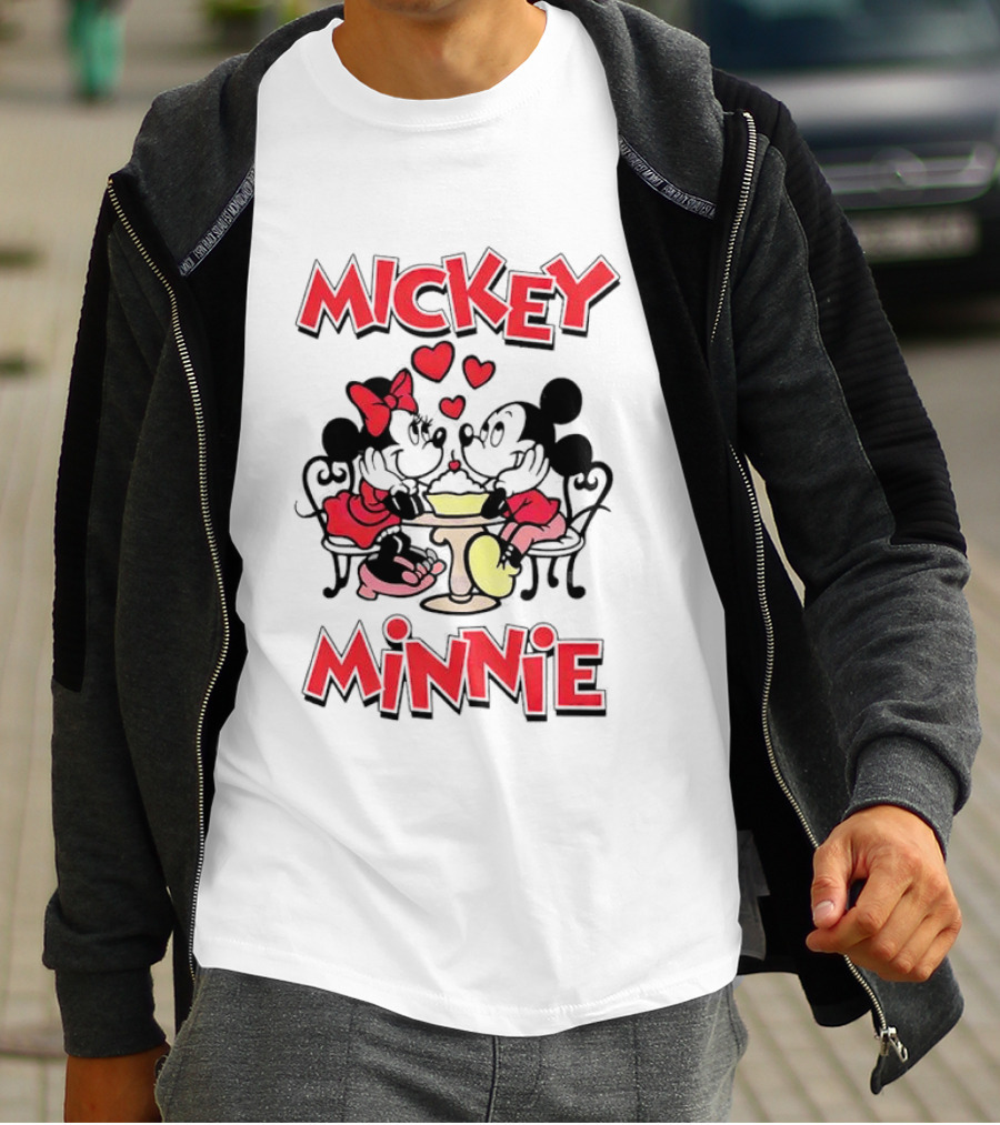 Mickey Minnie Romantic Valentine's Day Hearts And Cafe Scene T-Shirt