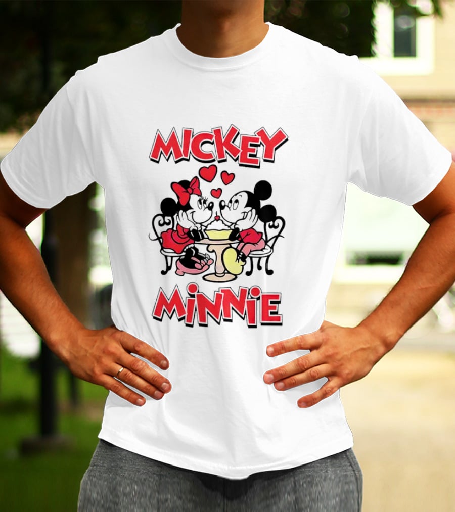 Mickey Minnie Romantic Valentine's Day Hearts And Cafe Scene T-Shirt