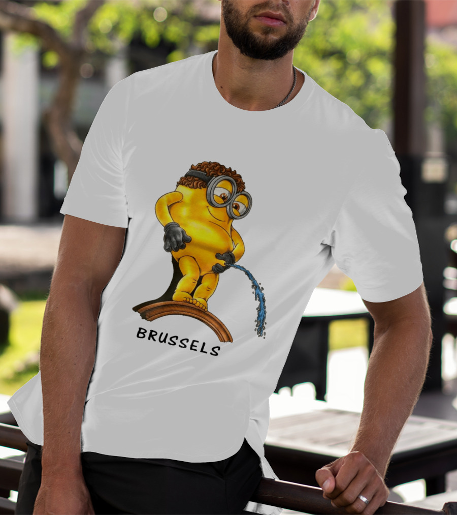 Brussels Pee Minion Parody Manneken Pis T-Shirt